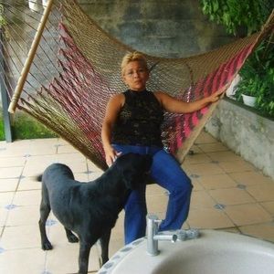 Meet your Posher, Nereyda